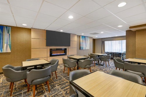 Best Western On The Avenue - image 30