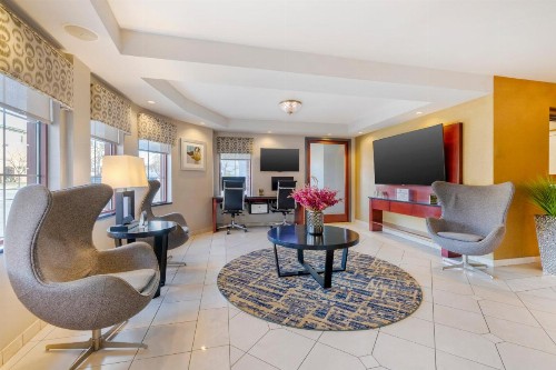 Best Western On The Avenue - image 34