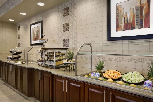 Embassy Suites Buffalo - image 22