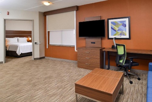 Holiday Inn Express & Suites Buffalo Downtown an IHG Hotel - image 21