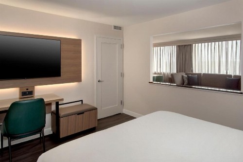 Buffalo Marriott Niagara - image 13