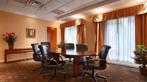 Best Western PLUS Galleria Inn & Suites - image 24