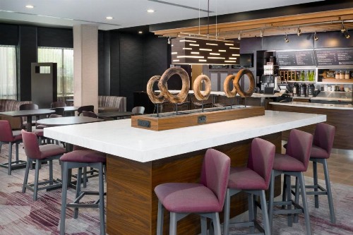 Courtyard by Marriott Buffalo Airport - image 28