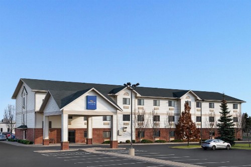 Baymont by Wyndham Buffalo - image 23