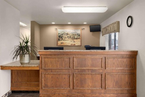 Baymont by Wyndham Buffalo - image 28