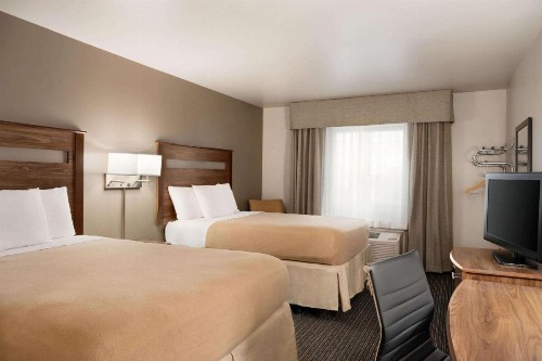 Baymont by Wyndham Buffalo - image 42