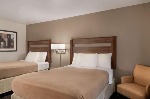 Baymont by Wyndham Buffalo - image 44
