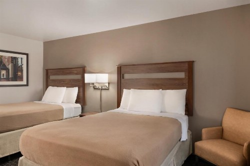 Baymont by Wyndham Buffalo - image 45