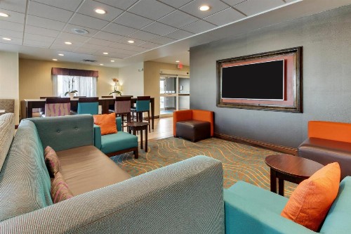 Holiday Inn Express & Suites Cheektowaga North East an IHG Hotel - image 22