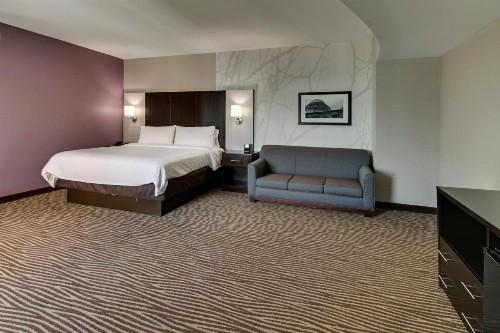 Holiday Inn Express & Suites Cheektowaga North East an IHG Hotel - image 47