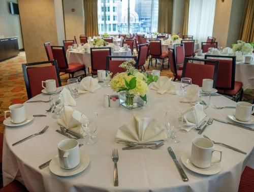 The Hilton Garden Inn Buffalo-Downtown - image 38