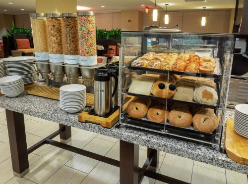 The Hilton Garden Inn Buffalo-Downtown - image 50