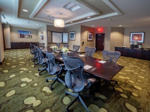 The Hilton Garden Inn Buffalo-Downtown - image 7