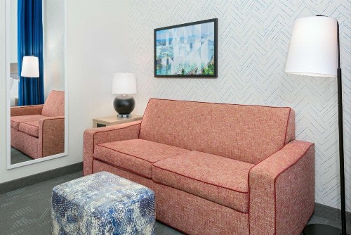 Home2 Suites by Hilton Buffalo Airport/ Galleria Mall - image 21