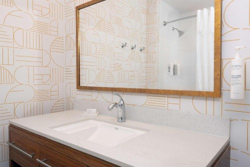 Home2 Suites by Hilton Buffalo Airport/ Galleria Mall - image 22