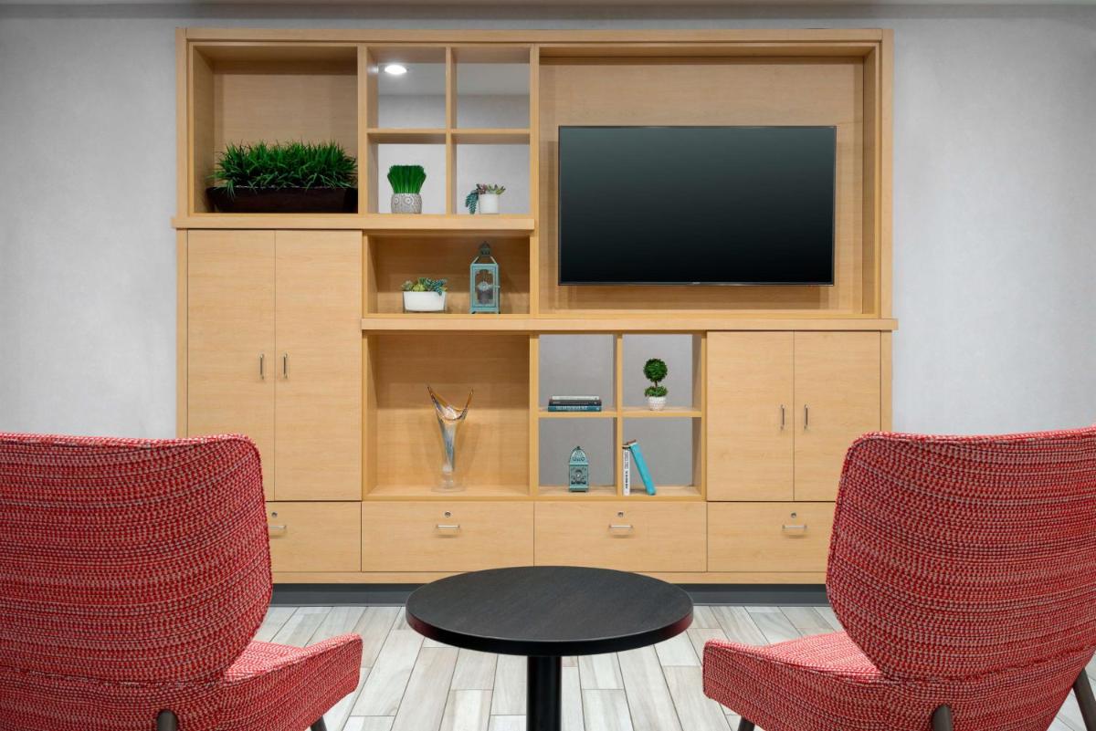Home2 Suites by Hilton Buffalo Airport/ Galleria Mall - image 7
