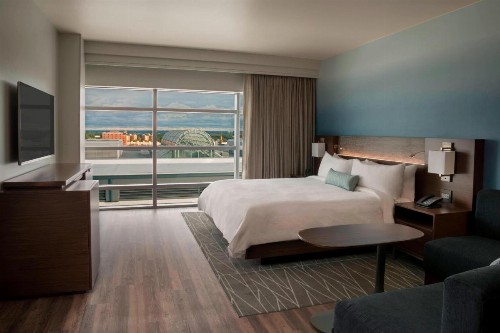 Buffalo Marriott at LECOM HARBORCENTER - image 19
