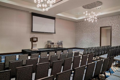 Buffalo Marriott at LECOM HARBORCENTER - image 28
