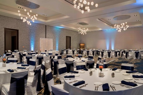 Buffalo Marriott at LECOM HARBORCENTER - image 47