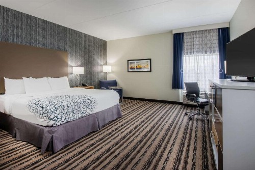 La Quinta by Wyndham Buffalo Amherst - image 28