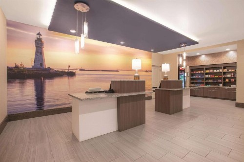 La Quinta by Wyndham Buffalo Amherst - image 33