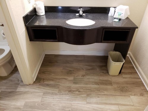 Americas Best Value Inn Buford at Mall of Georgia - image 10