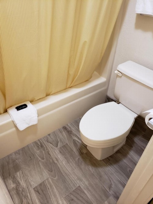 Americas Best Value Inn Buford at Mall of Georgia - image 11
