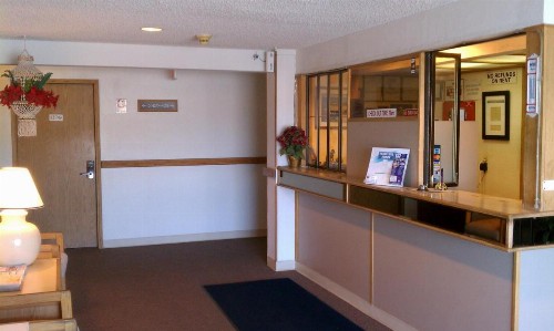 Travelers Inn Bullhead City - image 11
