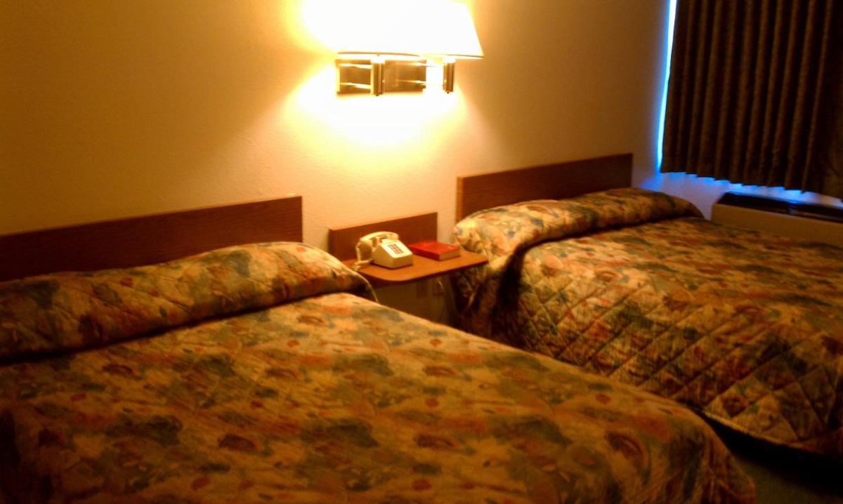Travelers Inn Bullhead City - image 3