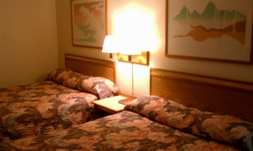 Travelers Inn Bullhead City - image 9