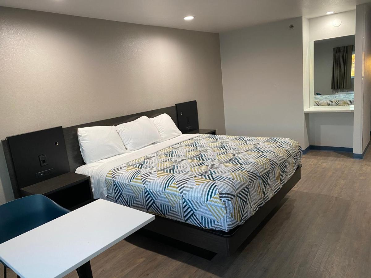 Motel 6 Bullhead City Az - Laughlin - image 7
