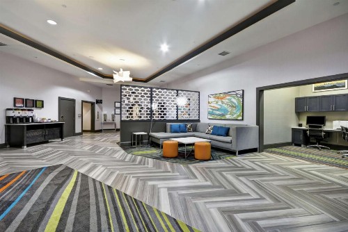 Hampton Inn & Suites Los Angeles Burbank Airport - image 3