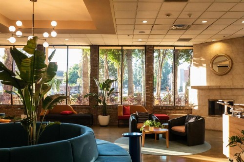 Holiday Inn Burbank-Media Center an IHG Hotel - image 32