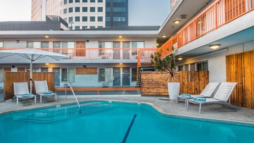 The Tangerine - image 26