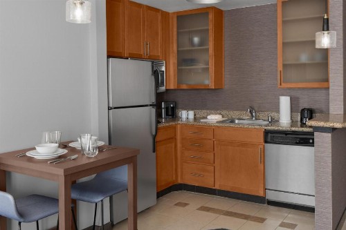 Residence Inn Los Angeles Burbank/Downtown - image 25