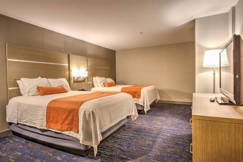 Best Western Plus Media Center Inn & Suites - image 33