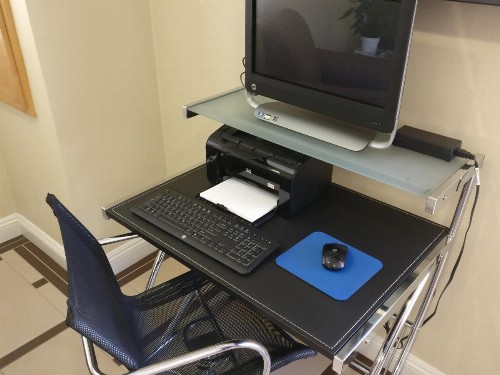 Burbank Inn and Suites - image 21