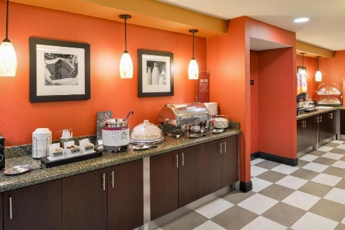 Hampton Inn & Suites San Francisco-Burlingame-Airport South - image 19