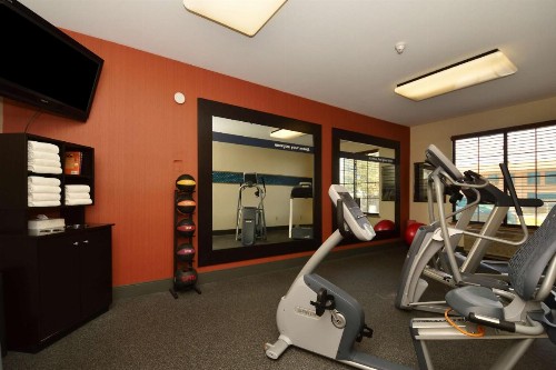 Hampton Inn & Suites San Francisco-Burlingame-Airport South - image 24