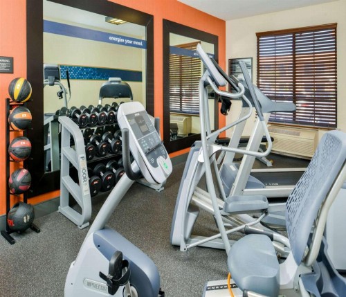 Hampton Inn & Suites San Francisco-Burlingame-Airport South - image 25
