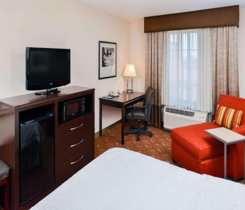 Hampton Inn & Suites San Francisco-Burlingame-Airport South - image 33