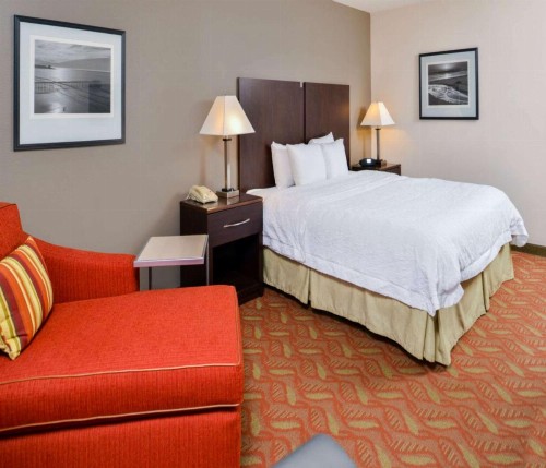 Hampton Inn & Suites San Francisco-Burlingame-Airport South - image 42
