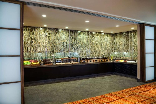 DoubleTree by Hilton San Francisco Airport - image 19