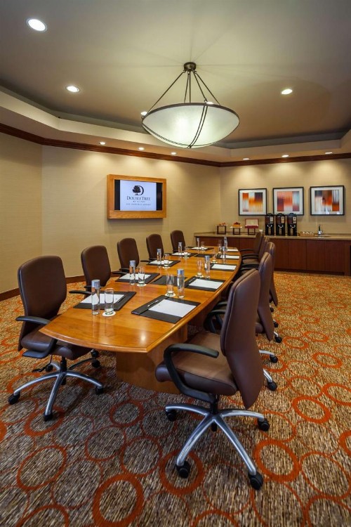 DoubleTree by Hilton San Francisco Airport - image 34