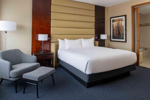 DoubleTree by Hilton San Francisco Airport - image 41