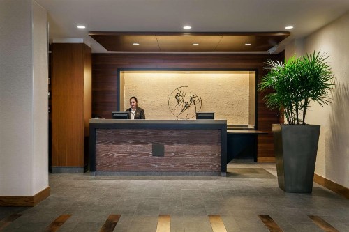 DoubleTree by Hilton San Francisco Airport - image 42