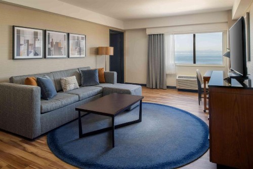 DoubleTree by Hilton San Francisco Airport - image 46