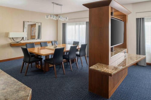 DoubleTree by Hilton San Francisco Airport - image 48