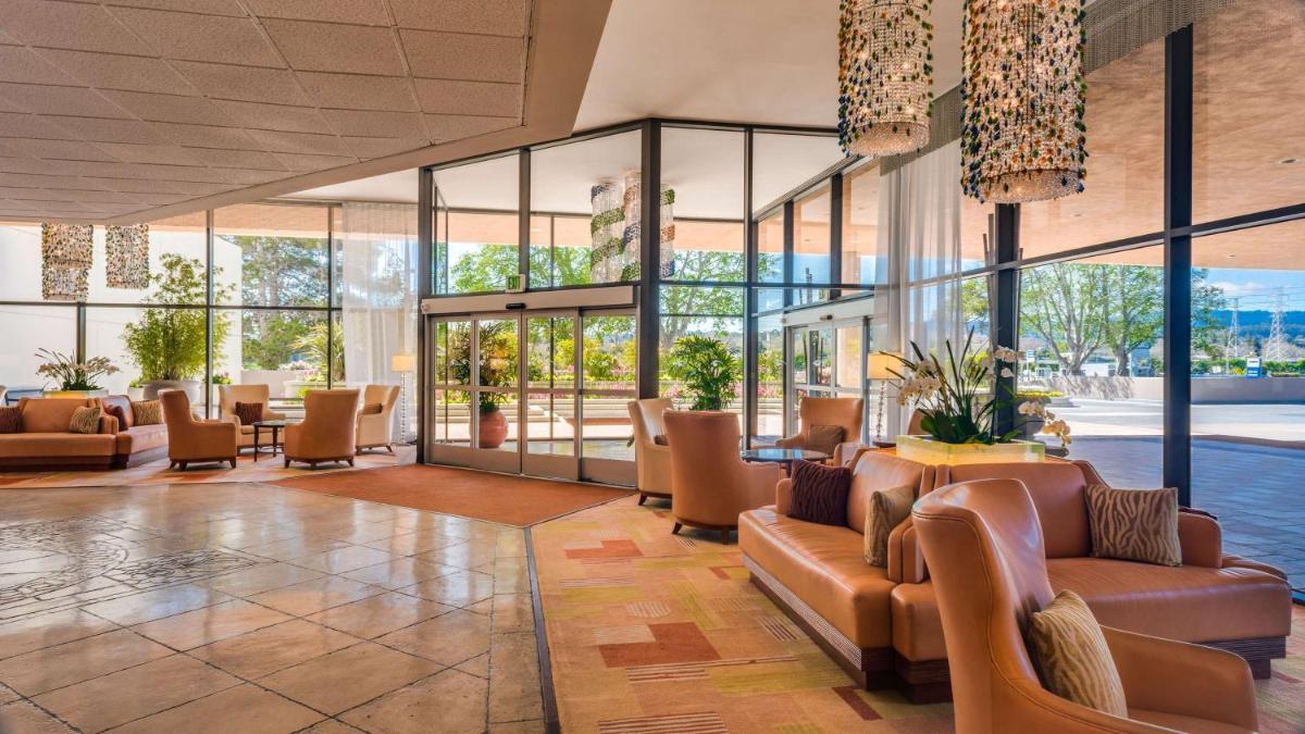 Hilton San Francisco Airport Bayfront - image 7