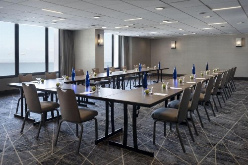 San Francisco Airport Marriott Waterfront - image 10